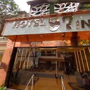 Hotel 97 Inn- Andheri Versova